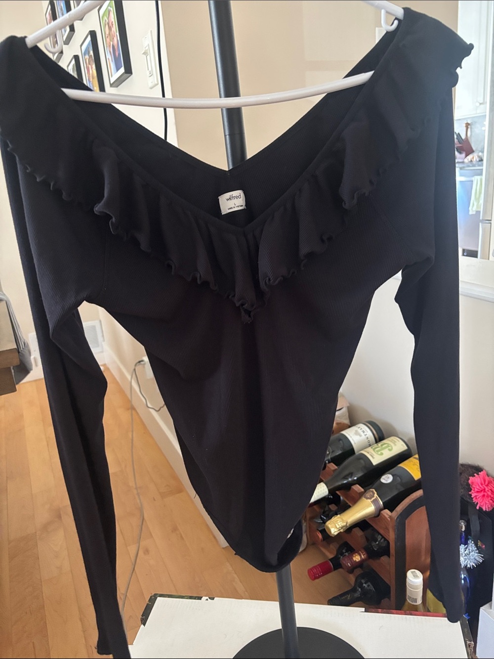 Wilfred Black body suit PTP 19” stretches to 21”